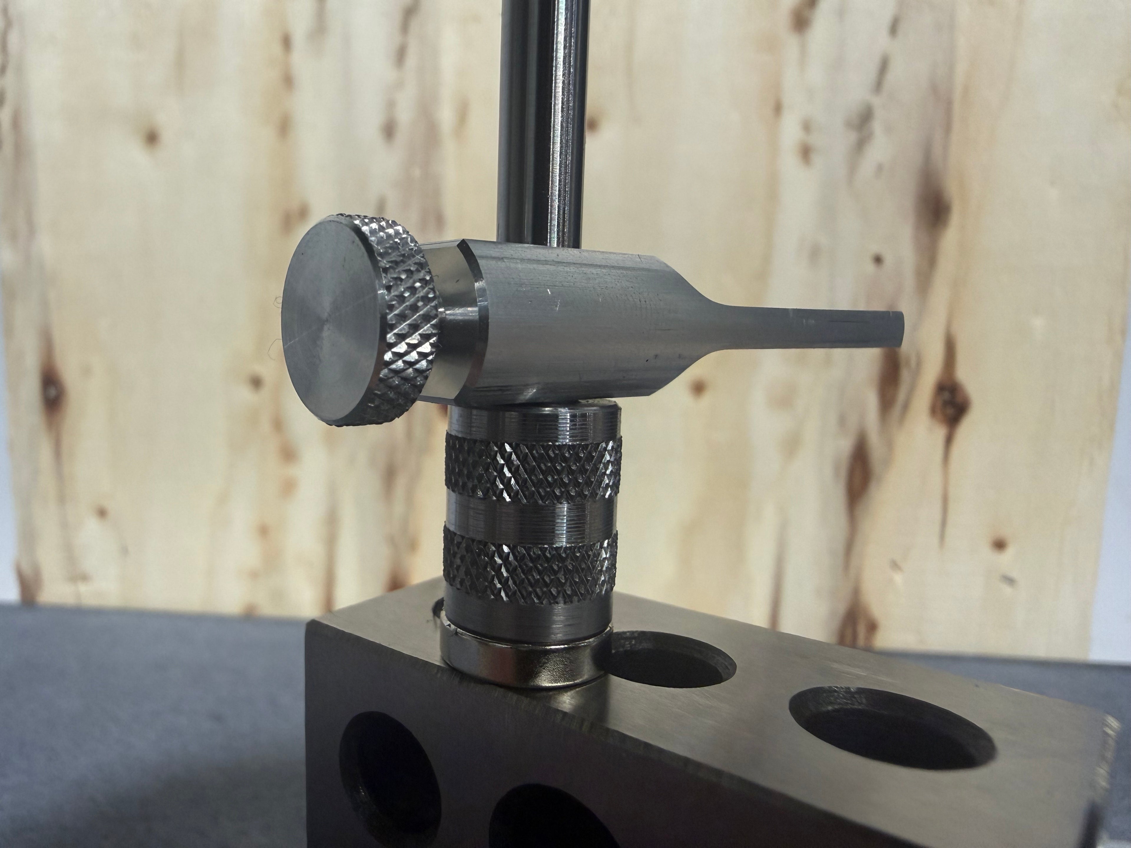 Short adjustable tool height setter - ø1/2" stem